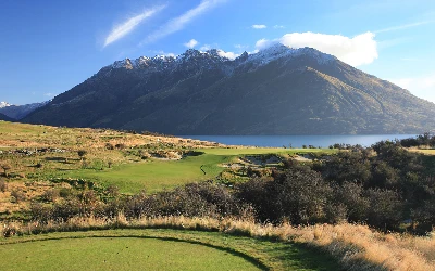 New Zealand and Australia Golf Vacation Tours and New Zealand and Australian Golf Cruise Packages with PerryGolf